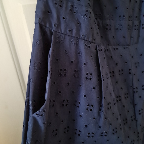 Vince Camuto, navy blue, size 14, Capri length, jumpsuit - Picture 4 of 7